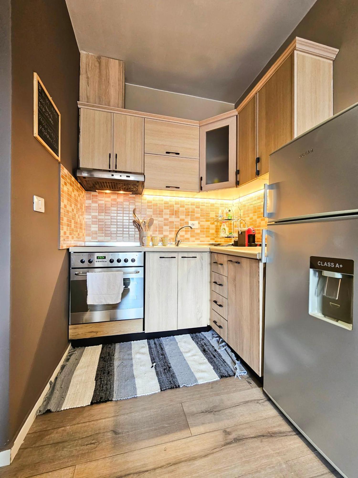 Modern Flat In Center Appartamento Tirana