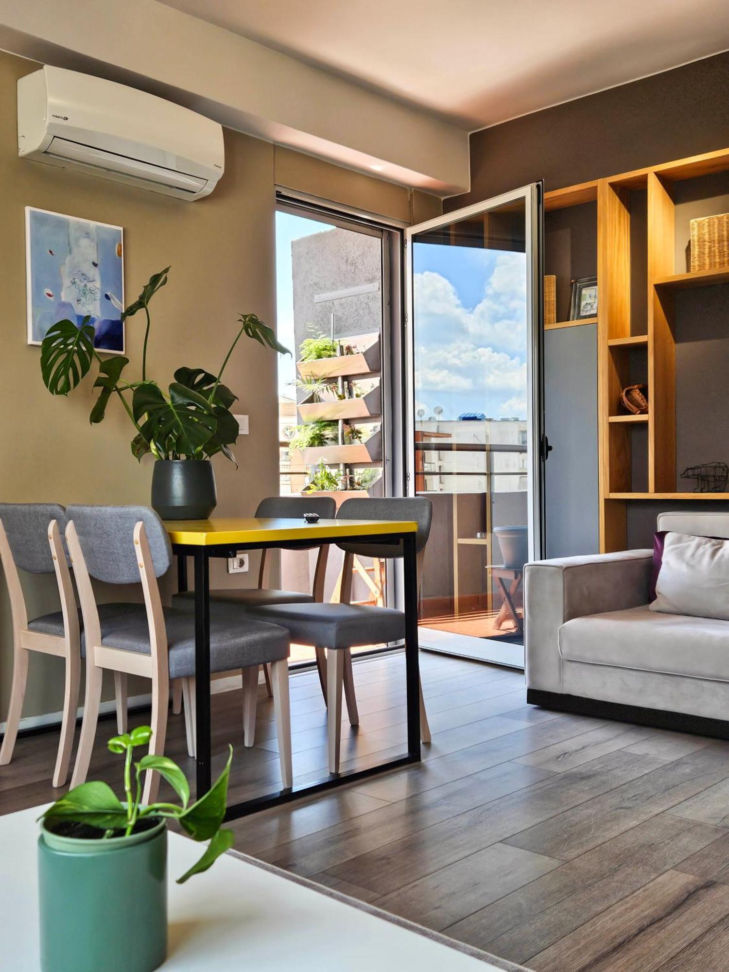 Modern Flat In Center Appartamento Tirana